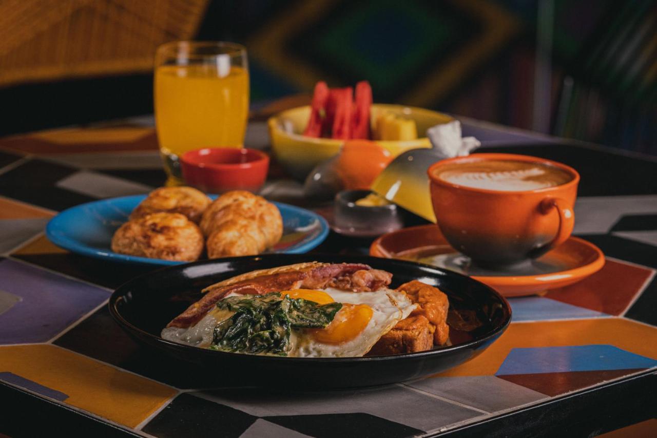 Hotel V1501 Pasto Dış mekan fotoğraf A typical breakfast in Brazil